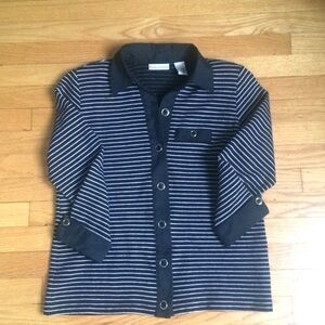 DRAPER'S & DAMON'S Stripped
Navy and White Top